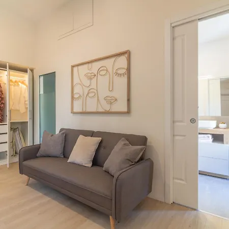 Domus Centro Apartment
